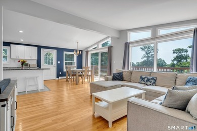 Welcome home to this bright and inviting 3-bedroom, 2-full-bath - photo 16