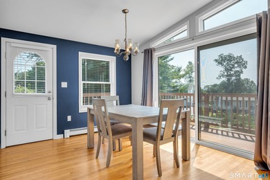 Welcome home to this bright and inviting 3-bedroom, 2-full-bath - photo 17