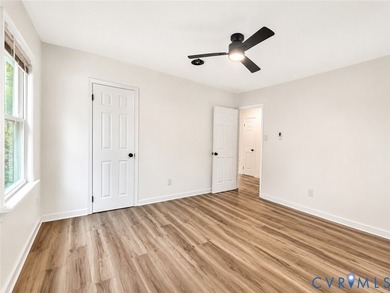 Welcome to this beautifully renovated 3-bedroom, 2-bath home - photo 18