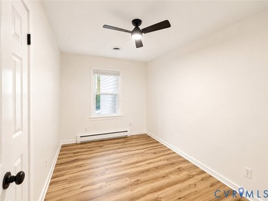 Welcome to this beautifully renovated 3-bedroom, 2-bath home - photo 20