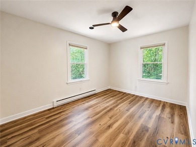 Welcome to this beautifully renovated 3-bedroom, 2-bath home - photo 21
