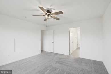 Built in 2022 and meticulously maintained, this Richmond - photo 24