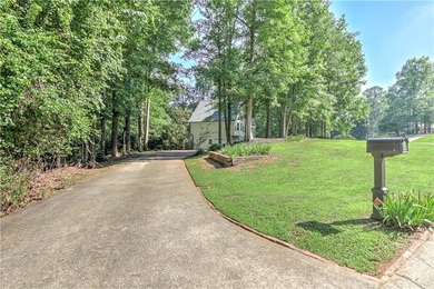 Experience this open and inviting home featuring abundant - photo 5