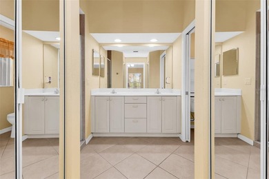 Welcome to this bright, airy, and impeccably maintained home - photo 25