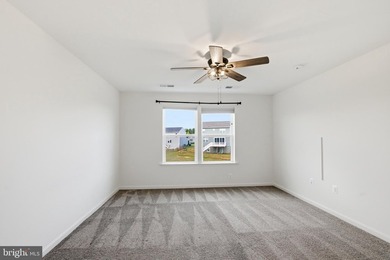 Built in 2022 and meticulously maintained, this Richmond - photo 25