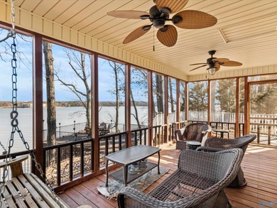 Magnificent deep-water riverfront retreat with stunning - photo 28
