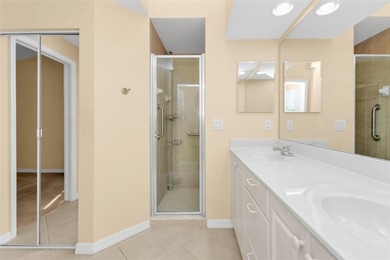 Welcome to this bright, airy, and impeccably maintained home - photo 29
