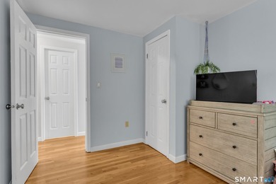 Welcome home to this bright and inviting 3-bedroom, 2-full-bath - photo 35