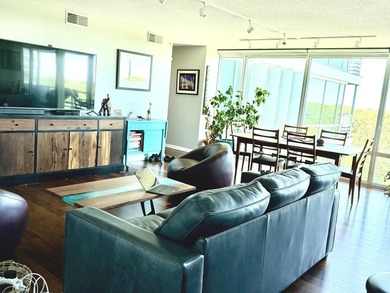 Optima Old Orchard Woods Luxury Living in this 1500 Sq Ft Corner - photo 9