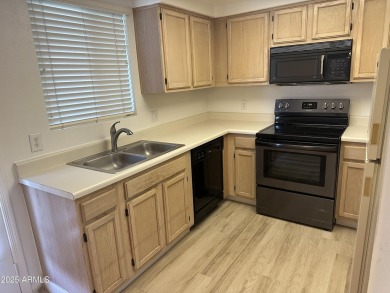 Lake Apartment For Sale in Chandler, Arizona