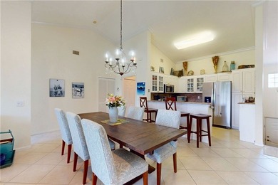 Gorgeous 3 bed 2 ba condo in the highly sought after Grand - photo 11