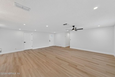 Fully Remodeled 4BR Pool Home in the Heart of Mandarin | New - photo 13