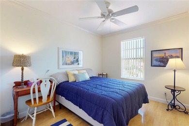 Gorgeous 3 bed 2 ba condo in the highly sought after Grand - photo 16