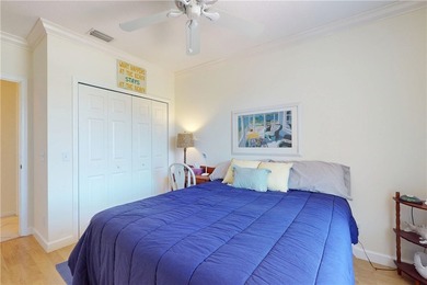 Gorgeous 3 bed 2 ba condo in the highly sought after Grand - photo 17