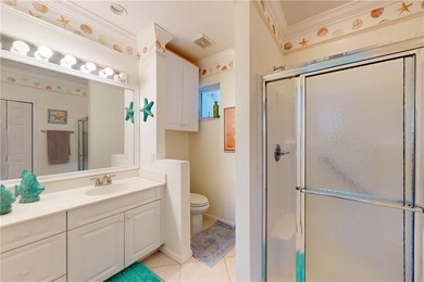 Gorgeous 3 bed 2 ba condo in the highly sought after Grand - photo 18