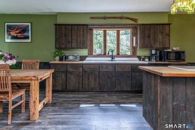 Welcome to your private rural sanctuary in scenic Warren. Tucked - photo 9