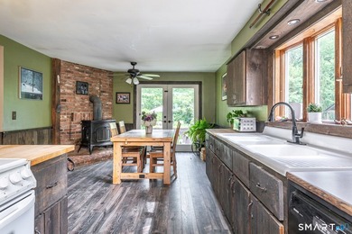 Welcome to your private rural sanctuary in scenic Warren. Tucked - photo 10
