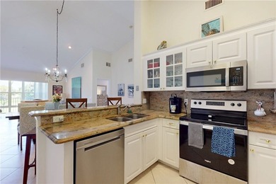 Gorgeous 3 bed 2 ba condo in the highly sought after Grand - photo 23
