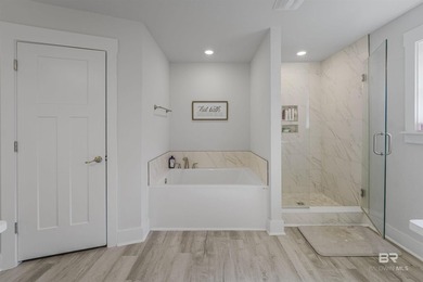 Welcome to this beautifully designed 4-bedroom, 3-bath brick - photo 25