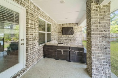 Welcome to this beautifully designed 4-bedroom, 3-bath brick - photo 26