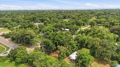 Price Improvement! Investor opportunity in Pensacola! 3803 W - photo 6