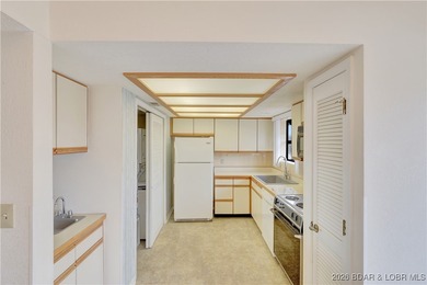 ATTENTION INVESTORS or FLIPPERS!! Just reduced $15,000!!! This - photo 8