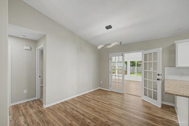 Stunning, fully remodeled 3-bedroom, 2-bath split-floorplan home - photo 8