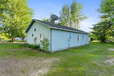 Welcome to easy one-level living just moments from the beauty of - photo 12