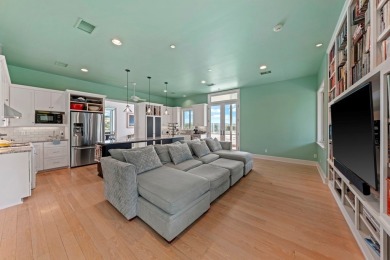 834 NORTHWOOD HILLS - FIRST TIME ON THE MARKET!