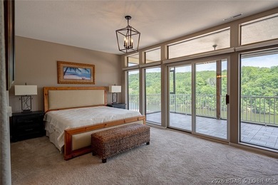 This top-floor Lazy Days condo shows like brand new and is being - photo 16