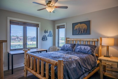 Incredible upgrades at this home on Island Lake! Enjoy a prime - photo 17