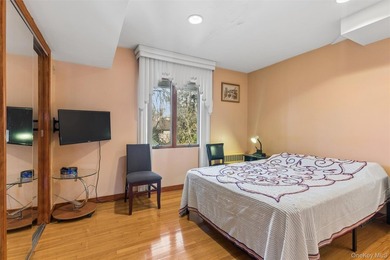 Rare 6-Level Architectural Masterpiece in North Flushing - photo 19