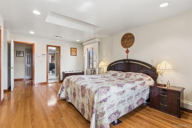 Rare 6-Level Architectural Masterpiece in North Flushing - photo 23
