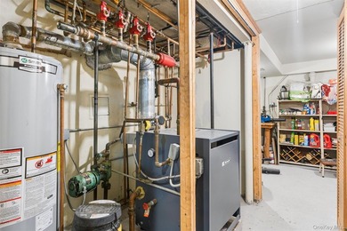 Rare 6-Level Architectural Masterpiece in North Flushing - photo 33