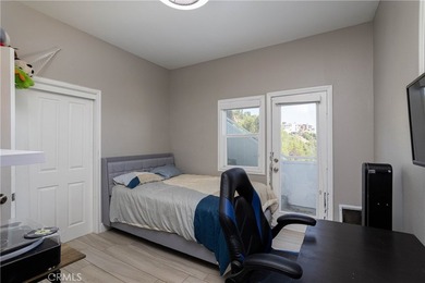 Perched in the hills of Panorama Heights in North Tustin, this - photo 33