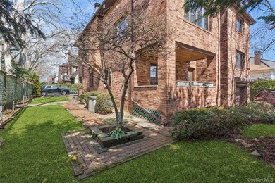 Rare 6-Level Architectural Masterpiece in North Flushing - photo 39