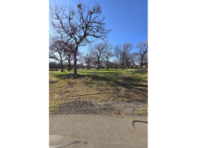 Lake Lewisville Lot For Sale in Oak Point Texas