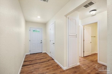 Welcome Home to 715 Edwards Street, Pensacola, FL 32507 Looking - photo 4