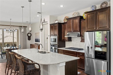 Thoughtfully designed home offering a functional layout, bright - photo 5