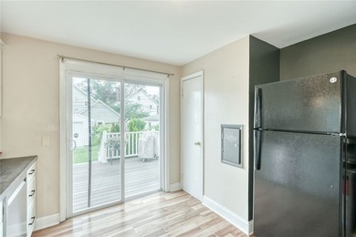 Welcome home to this beautifully maintained colonial! Fun and - photo 12