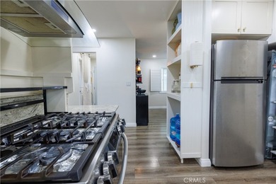 Beautifully remodeled and move-in ready mobile home located in - photo 15