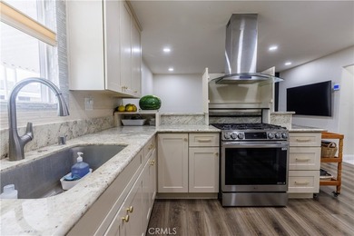 Beautifully remodeled and move-in ready mobile home located in - photo 17