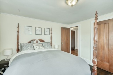 Welcome home to this beautifully maintained colonial! Fun and - photo 20