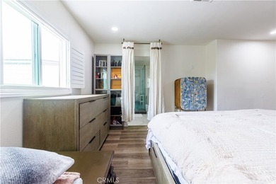 Beautifully remodeled and move-in ready mobile home located in - photo 20