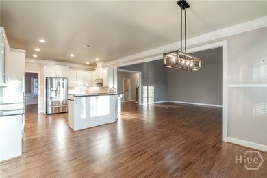 Beautiful 5-bedroom, 4.5-bath home located in the highly - photo 21