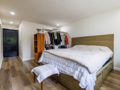 Beautifully remodeled and move-in ready mobile home located in - photo 22