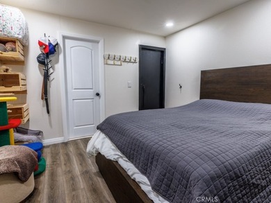 Beautifully remodeled and move-in ready mobile home located in - photo 24