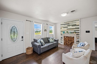 RARE MULTI-UNIT INVESTMENT OPPORTUNITY ON OVERSIZED LOT Don't - photo 5