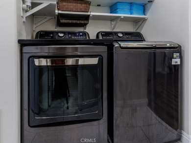 Beautifully remodeled and move-in ready mobile home located in - photo 29