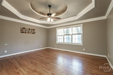 Beautiful 5-bedroom, 4.5-bath home located in the highly - photo 31
